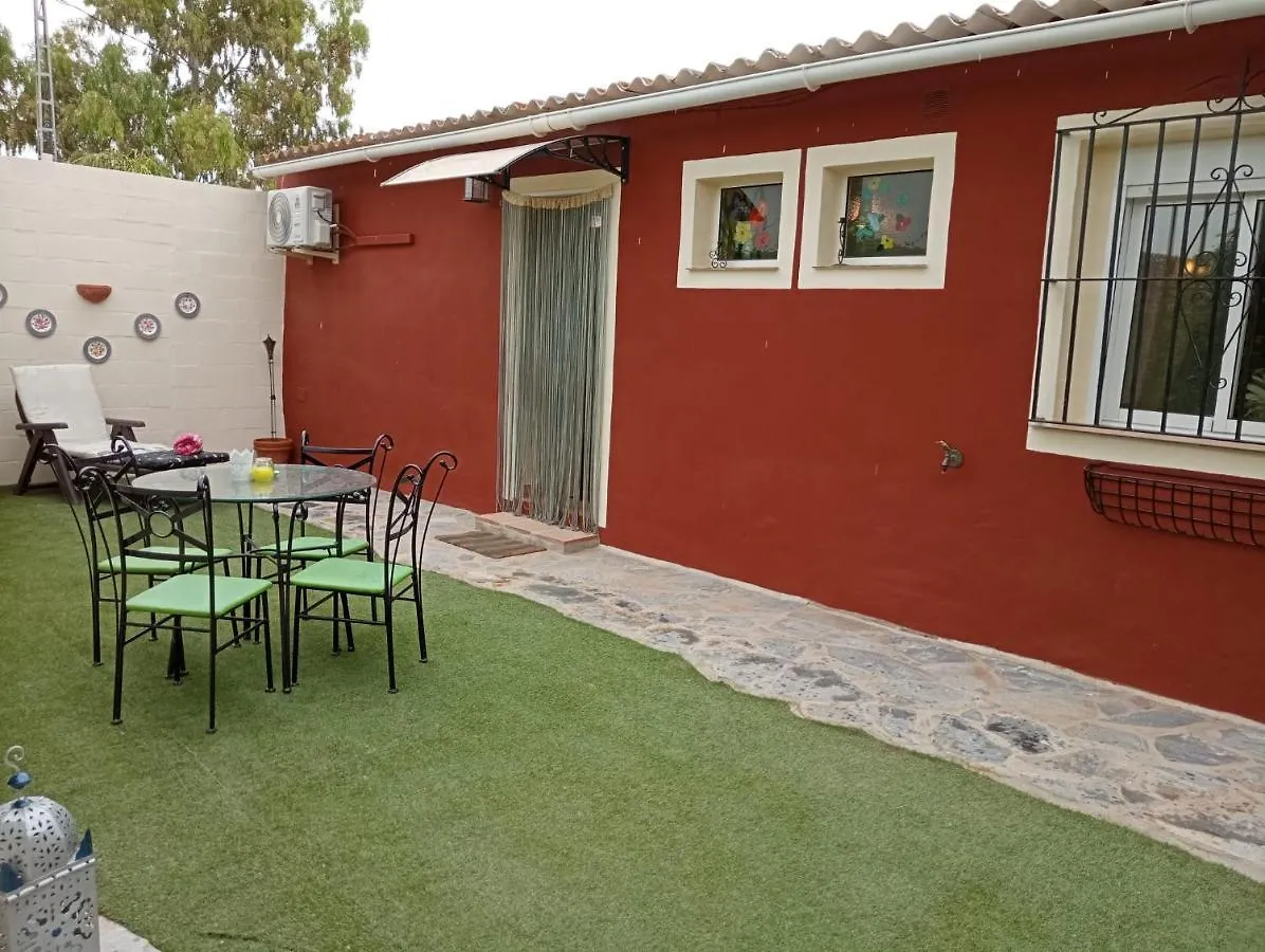 Holiday home Home Benitez Pizarra